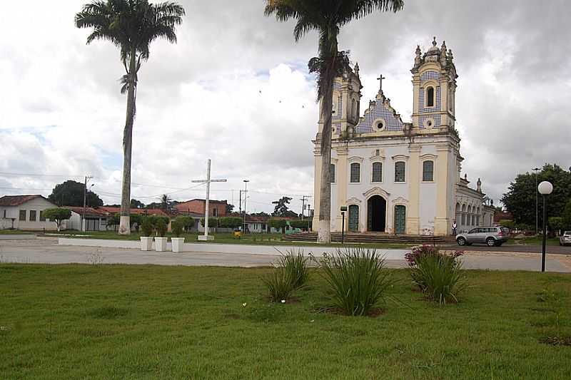 OLIVEIRA DOS CAMPINHOS-BA-PRAA E IGREJA DE N.SRA.DE OLIVEIRA-FOTO:CADU FREITAS/BNL - OLIVEIRA DOS CAMPINHOS - BA