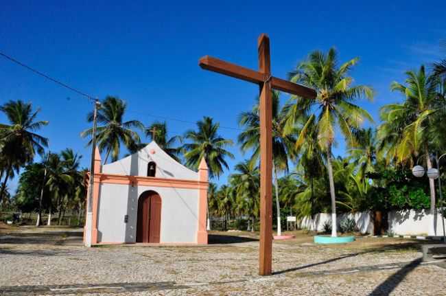 IGREJINHA DO BAIXIO, POR LUCIANO DA FONSECA LINHARES - PRAIA DO BAIXIO - BA