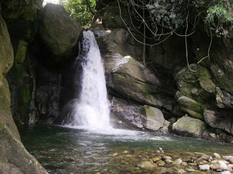 ALDEIA VELHA-RJ-CACHOEIRA DAS ANDORINHAS-FOTO:ALDEIAVELHA-IPUCA. - ALDEIA VELHA - RJ