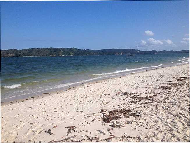 PRAIA DE MONTE CRISTO, POR AUGUSTO MAGALHES - BOM JESUS DOS POBRES - BA