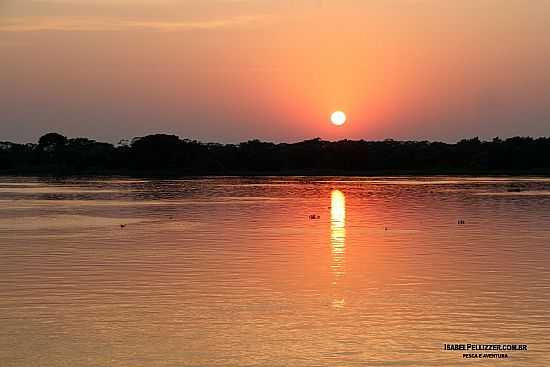 PORTO MORRINHO-MS-AMANHECER NO RIO PARAGUAI-FOTO:ISABEL PELLIZZER - PORTO MORRINHO - MS