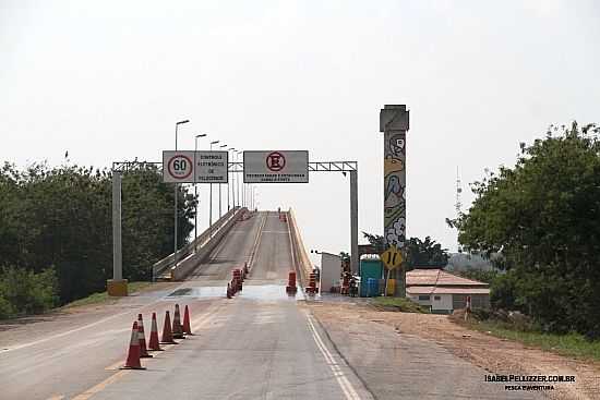 PORTO MORRINHO-MS-PONTE SOBRE O RIO PARAGUAI-PORTA DE ENTRADA-FOTO:ISABEL PELLIZZER - PORTO MORRINHO - MS