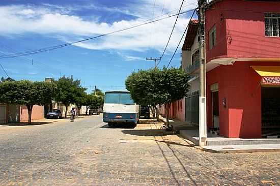 RUA GETLIO VARGAS - SERRA DOURADA - BA