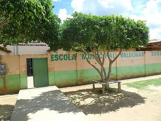 ESCOLA MUNICIPAL DE SERRA DOURADA-BA-FOTO:DNIS SANTANA - SERRA DOURADA - BA