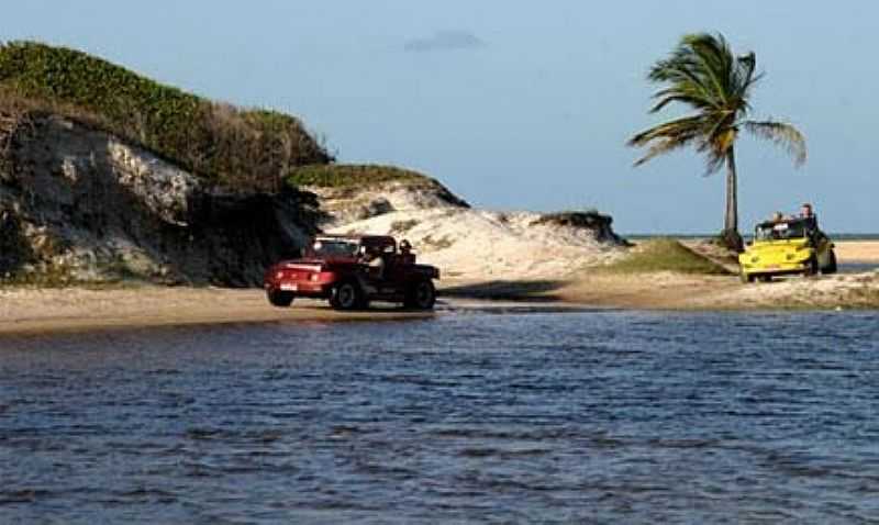 PRAIA DE PITANGUI-RN-RIO PITANGUI-FOTO:NATALBRASIL.TUR.BR - PRAIA DE PITANGUI - RN