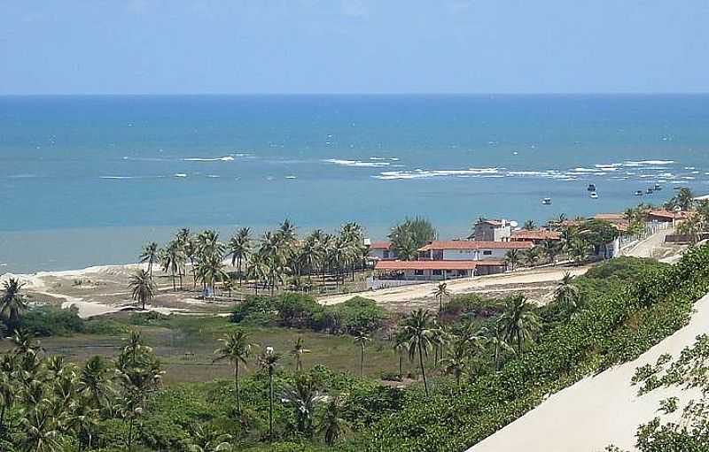 PRAIA DE PITANGUI-RN-VISTA DO ALTO DAS DUNAS-FOTO:WALDIR ILIVEIRA - PRAIA DE PITANGUI - RN