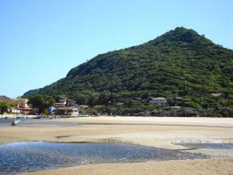 PRAIA GUARDA DO EMBA-SC-PEDRA DO URUB-FOTO:WWW.GUARDADOEMBAUSC. - PRAIA DA GUARDA DO EMBA  - SC