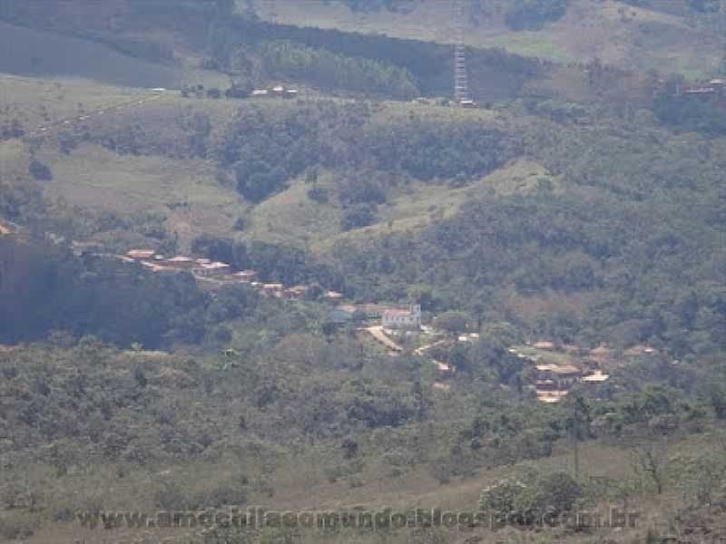 VILA DO TABULEIRO-MG-VISTA DO PEQUENO VILAREJO-FOTO:AMOCHILAEOMUNDO. - VILA DO TABULEIRO - MG