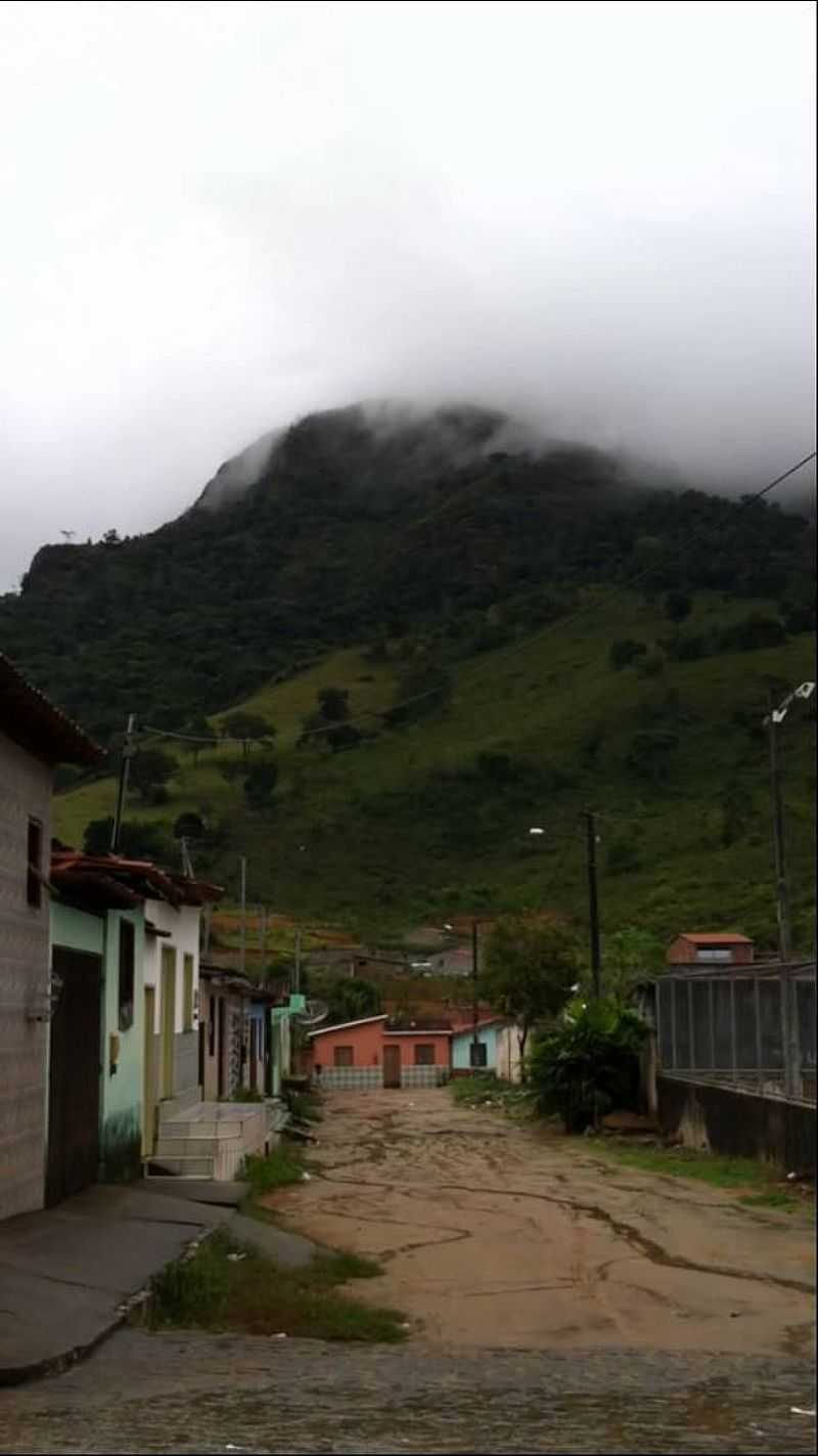 VALENTIM DISTRITO DE BOA NOVA-BA-RUA DA CIDADE-FOTO:JANCEN RESENDE - VALENTIM DISTRITO DE BOA NOVA - BA