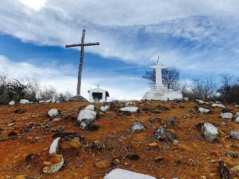 AO P D CRUZ, MONTE DE SERRA PRETA - FOTO BRUNA - SERRA PRETA - BA