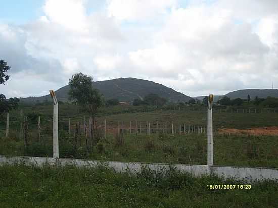 SERRINHA-BA-ARREDORES DA CIDADE-FOTO:JOQUINHA BANDIAU - SERRINHA - BA