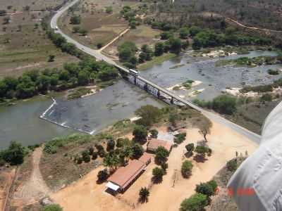 PONTE SOBRE RIO DE CONTAS, POR RENATA GOMES - SUSSUARANA - BA