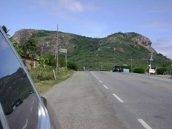 VISTA DO MORRO DE TANQUINHO BAHIA  POR LUIDEZEZIN - TANQUINHO - BA