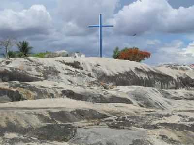 TANQUE DAS PEDRAS, POR LUCIA MARIA VALVERDE - TEOFILNDIA - BA