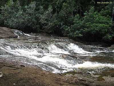 CACHOEIRA DO MEIO - FAZ. PROTEO DIVINA, PROP. VALDIR CAPATO - RIO DA SERRA - UNA - BAHIA  POR ZIUENDERZC - UNA - BA