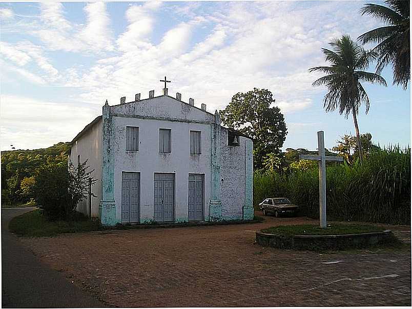 VALENA-BA-IGREJA DE SO FIDLIS NA ESTRADA-FOTO:HELIO QUEIROZ FILHO - VALENA - BA