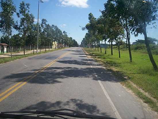 ENTRADA DA CIDADE DE VALENTE-BA-FOTO:JOQUINHA BANDIAU - VALENTE - BA