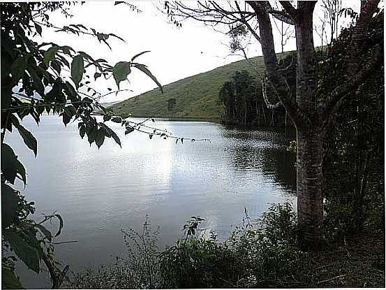 LAGO DA HIDRELTRICA DE VEREDA-BA-FOTO:LI PEDREIRA2 - VEREDA - BA