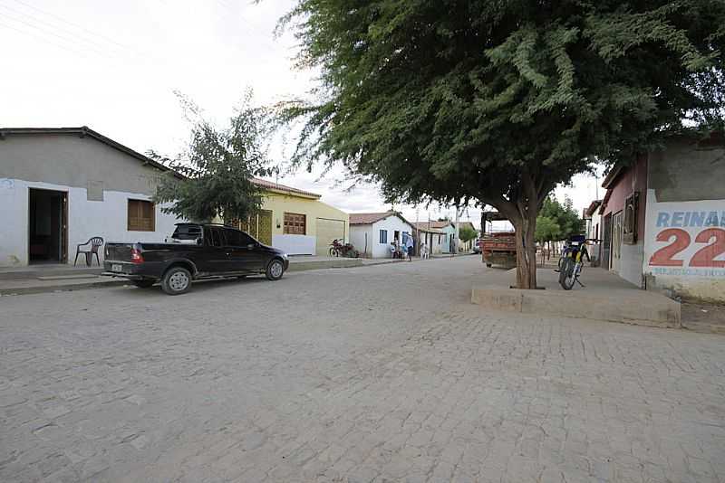 POVOADO DE MARRECA VELHA, QUE AGORA S SE REFEREM AO LOCAL COMO ORLA DO POVOADO  - XIQUE-XIQUE - BA