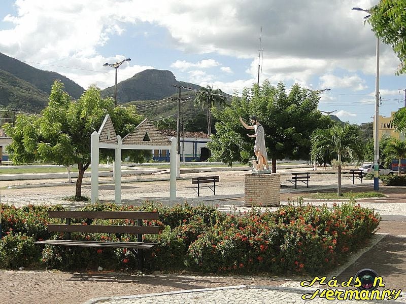 ACARAPE-CE-PRAÇA DA MATRIZ-FOTO:MÁDSON HERMANNY - ACARAPE - CE