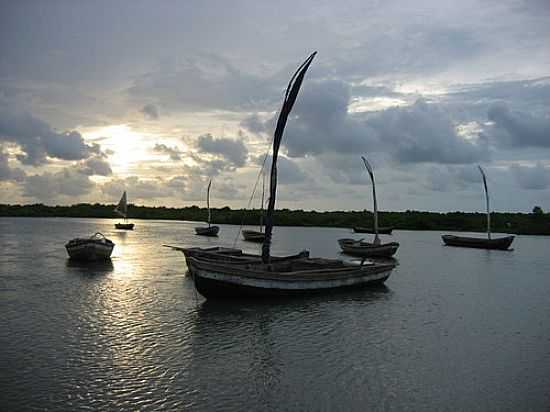 PR DO SOL S MARGENS DO RIO ACARA EM ACARA-CE-FOTO:ERASMOANDRADE - ACARA - CE