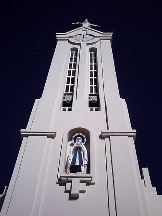 TORRE DA IGREJA DE N.SRA.DA CONCEIO EM ACARA-CE-FOTO:ARTHURVASCC - ACARA - CE