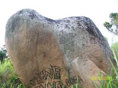 AFLORAMENTO ROCHOSA NA SERRA DA CAIARA, POR GEOGRFA ROZILEIDE GONALVES - MARAVILHA - AL