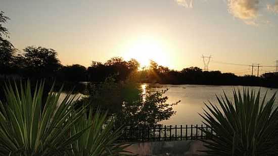 PR DO SOL NO LAGO EM MARAVILHA-FOTO:ELIO ROCHA - MARAVILHA - AL