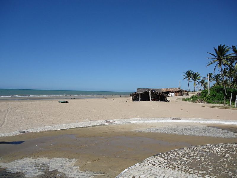 ALMOFALA-CE-PRAIA DE ALMOFALA-FOTO:LUIZ FABRICIO - ALMOFALA - CE