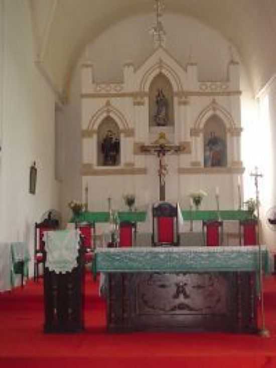 INTERIOR DA IGREJA MATRIZ DE MARECHAL DEODORO-FOTO:ELIZABETH KAMINSKI - MARECHAL DEODORO - AL