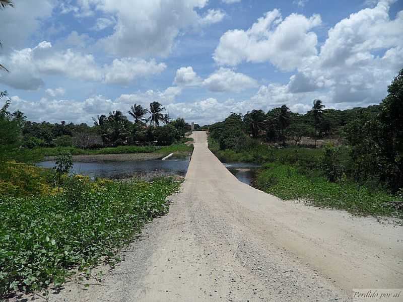 AMONTADA-CE-ENTRADA PARA ICARA DE AMONTADA-FOTO:MEUCADERNODEVIAGEM. - AMONTADA - CE