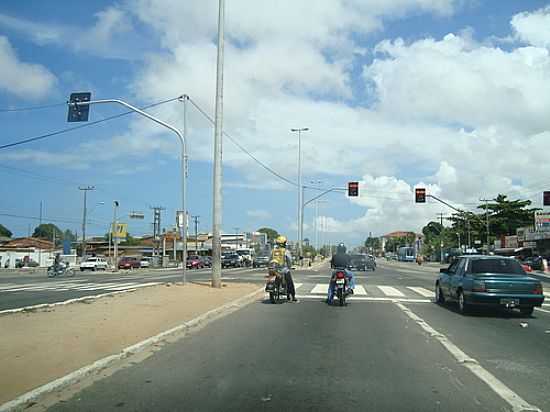 AVENIDA EM ANTNIO BEZERRA-FOTO:FWSPINEU - ANTNIO BEZERRA - CE