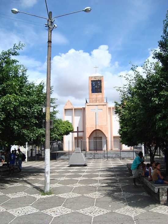 IGREJA EM ANTNIO BEZERRA-FOTO:ZEMAKILA - ANTNIO BEZERRA - CE