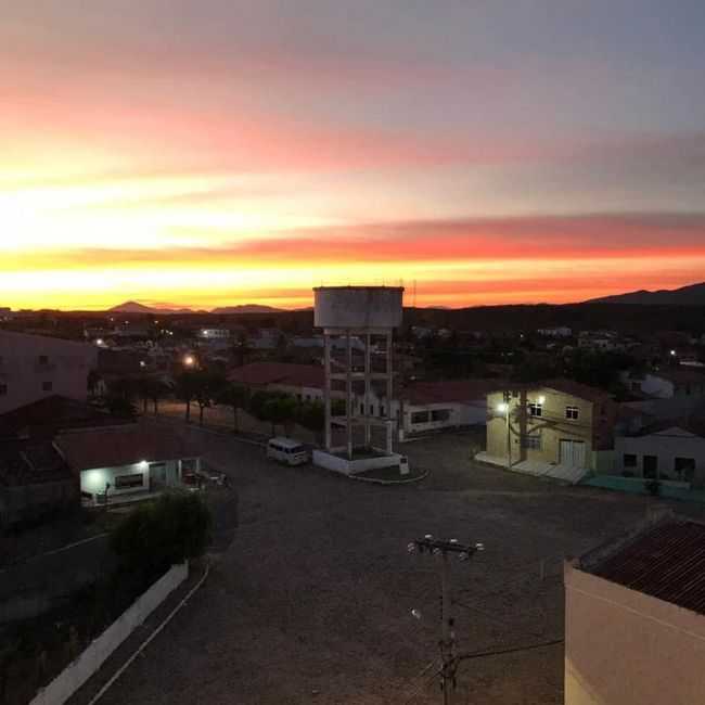 O MAIS LINDO PR-DO-SOL DE APUIARS, POR SANDRA MARIA MATOS CARNEIRO - APUIARS - CE