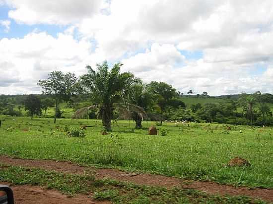 FAZENDA NO DISTRITO DE AQUINPOLIS-FOTO:WIKIPDIA - AQUINPOLIS - CE