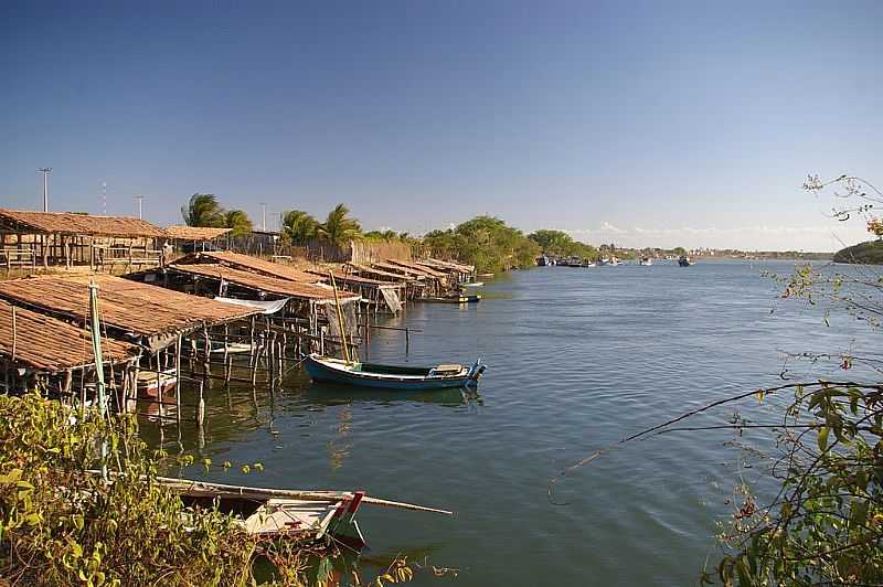 ARACATI-CE-PALAFITAS S MARGENS DO RIO JAGUARIBE-FOTO:NIMRA MHAD - ARACATI - CE