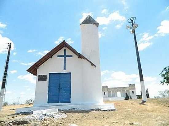 CAPELA NO MORRO DA MASSARANDUBA-AL-FOTO:ALAGOAS24HORAS. - MASSARANDUBA - AL