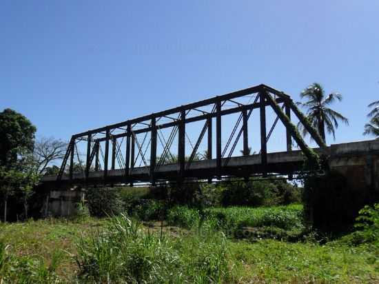 FOTO RAFAEL OLIVEIRA-PONTE FERREA-ARACOIABA-CE, POR CARLOS BLEMAR SILVEIRA - ARACOIABA - CE