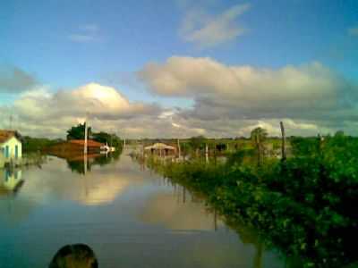 RIO PIRANG NO INVERNO, POR ALZENIRA - ARUARU - CE