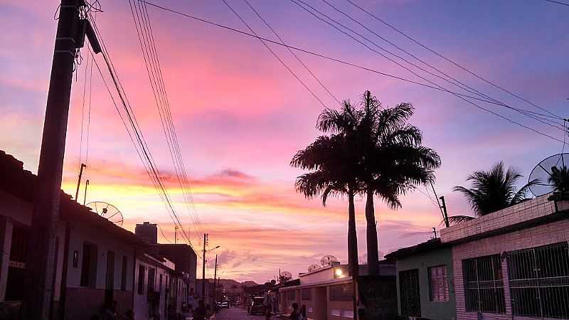 MATRIZ DE CAMARAGIBE-AL-ENTARDECER NA CIDADE-FOTO:IVANALDO ( BABO) - MATRIZ DE CAMARAGIBE - AL