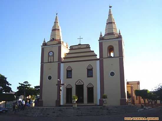 MATRIZ DE SANTO ANTNIO DE PDUA EM BARBALHA-CE-FOTO:VICENTE A. QUEIROZ - BARBALHA - CE