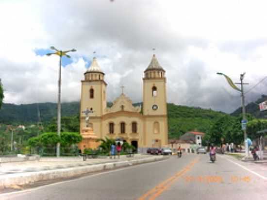 IGREJA MATRIZ DE N.SRA.DA PALMA EM BATURIT-FOTO:MACLIO GOMES - BATURIT - CE