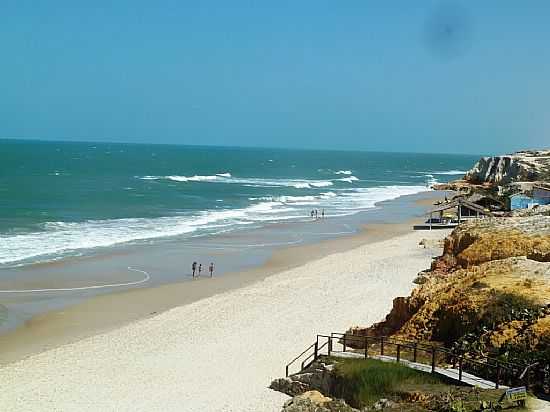 PRAIA DAS FONTES EM BEBERIBE-FOTO:HUGO ROSIN SOBRINHO - BEBERIBE - CE