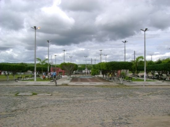 PRAA CENTRAL, POR ERANDIR LOPES - CAIO PRADO - CE