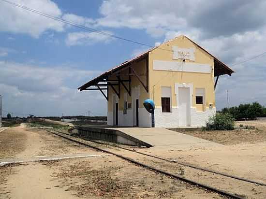 ANTIGA ESTAO FERROVIRIA DE CAIOCA-FOTO:PAULO REGIS 2011 - CAIOCA - CE