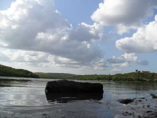 AUDE PBLICO  POR ERANDIR LOPES - CALIFRNIA - CE