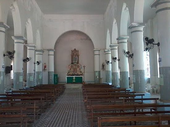 INTERIOR DA IGREJA DE N.SRA.DA PENHA-FOTO:ANDREAPL   - CAMPOS SALES - CE