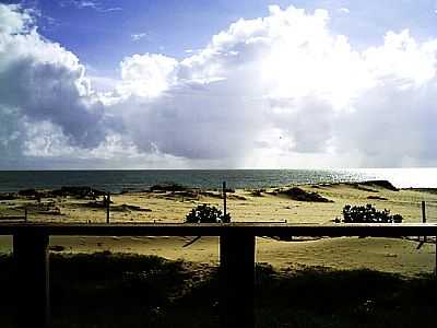 PRAIA CAPONGA POR JULIANOVENDRAMINI - CAPONGA - CE