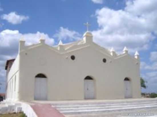 MATRIZ DE SANTA MARIA MADALENA-FOTO:VICENTE A. QUEIROZ  - CATUNDA - CE