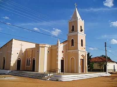 IGREJA EM CRISTAIS, POR FRANCISCO EDSON MENDONA GOMES. - CRISTAIS - CE